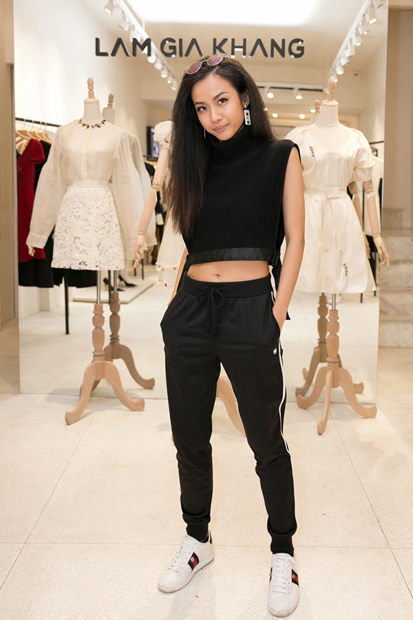 dang-thu-thao-thuy-tien-khoe-ve-dep-thanh-nha-trong-su-kien-10