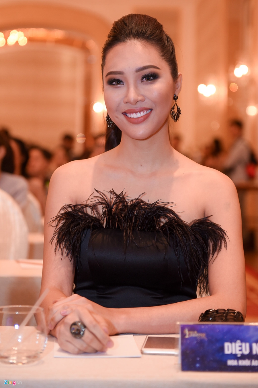 Hoa hau Hoan vu Viet Nam se nhan vuong mien gan 3 ty dong hinh anh 7