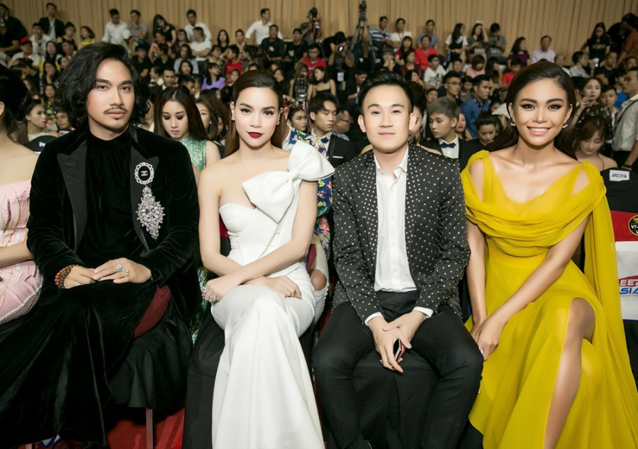 mau thuy lot xac dep me hon khien ho ngoc ha cung phai thot len khen ngoi - 7