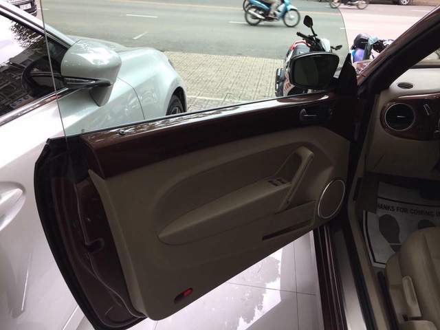 Con bọ Volkswagen Beetle Convertible 2017 cập bến Việt Nam - Ảnh 10.