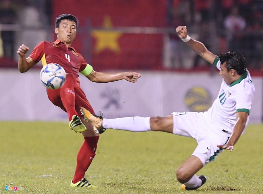 Nhung pha bong bao luc cua U22 Indonesia hinh anh 7