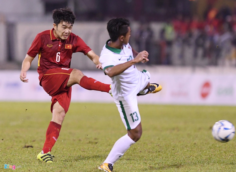 Nhung pha bong bao luc cua U22 Indonesia hinh anh 12