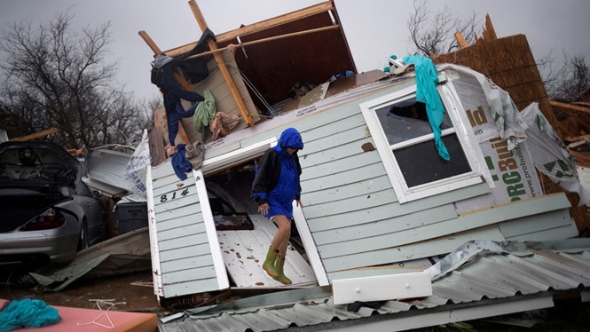 Cảnh tượng tàn phá của bão Harvey tại TP.Rockport, bang Texas	 /// Reuters