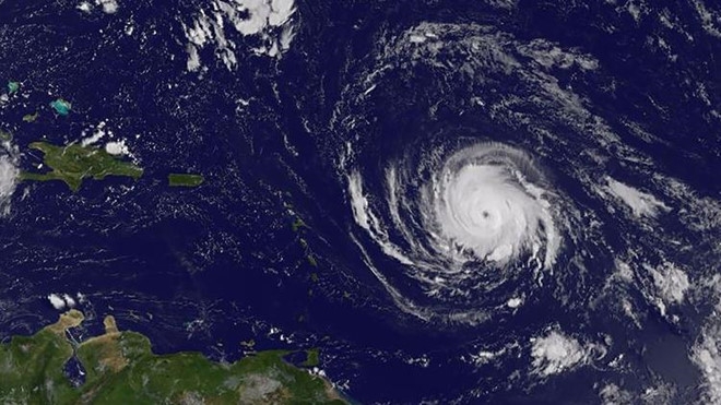 Sieu bao Irma manh len cap 4, Florida ban bo tinh trang khan cap hinh anh 1