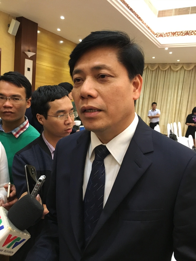 Thứ trưởng Bộ GTVT Nguyễn Ngọc Đông: Người dân có quyền trả tiền lẻ, quốc lộ 5 thu phí đúng quy định