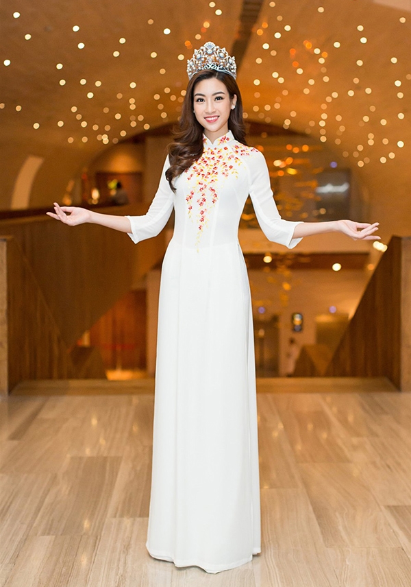 8-my-nhan-viet-mac-dep-nhat-tuan-11-9-6