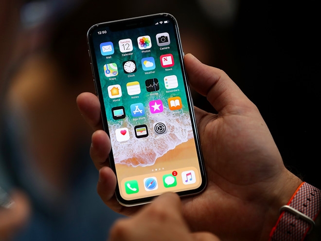 ‘Apple hut mau, iPhone X chi danh cho nha giau’ hinh anh 1