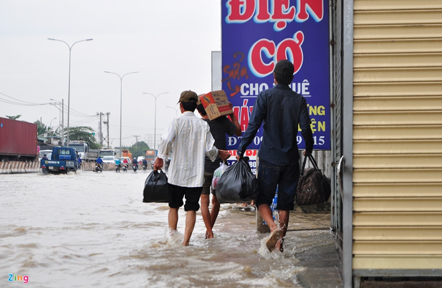 Quoc lo 51 o Dong Nai chim trong bien nuoc suot 7 gio hinh anh 8
