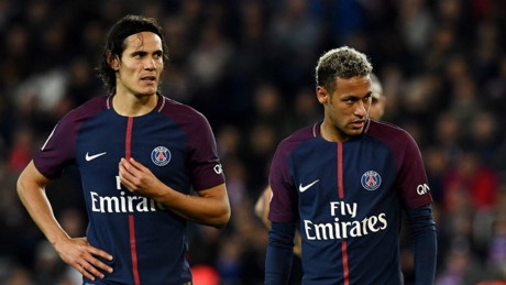 PSG chi dinh Cavani tiep tuc thuc hien phat den - Anh 1