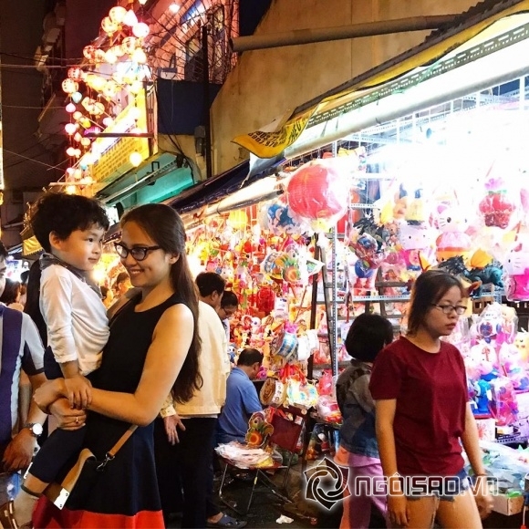 sao việt, sao việt vui trung thu, trung thu của sao việt, con sao việt đi chơi trung thu, sao việt làm gì dịp trung thu